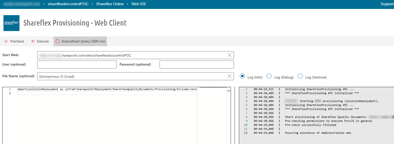 De Shareflex Provisioning Web Client voert een deploymentscript uit op de site van de klant.